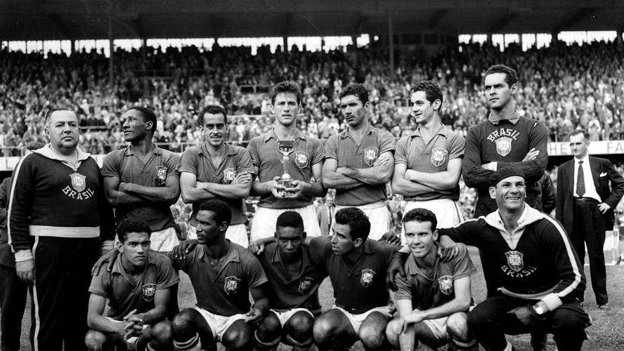 1954 年世界杯 求1954年世界杯冠军队的主力阵容 1954 年世界杯 求1954年世界杯冠军队的主力阵容