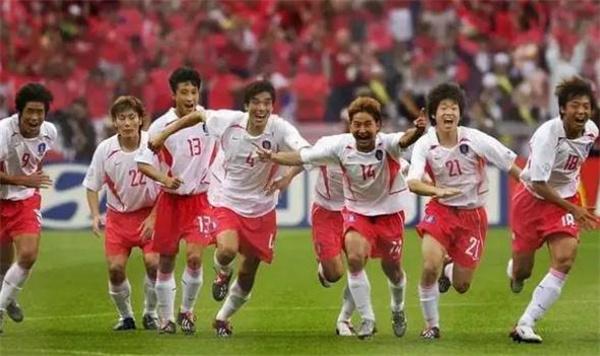 韩国日本世界杯第几届？世界杯韩国是哪一年打进四强的