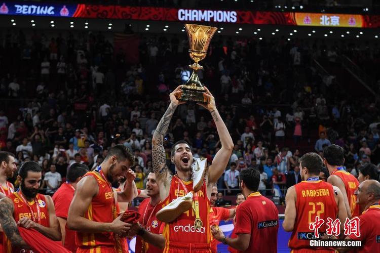 男篮世界杯的球员 男篮世界杯历届冠军是谁 男篮世界杯的球员 男篮世界杯历届冠军是谁