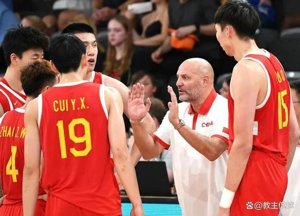 男篮世界杯教练采访中国，世界杯中国男篮输给波兰队,这场比赛主教练也有责任吗