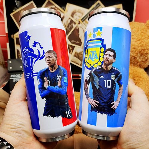 世界杯的杯子 世界杯球员蓝色水杯 世界杯的杯子 世界杯球员蓝色水杯