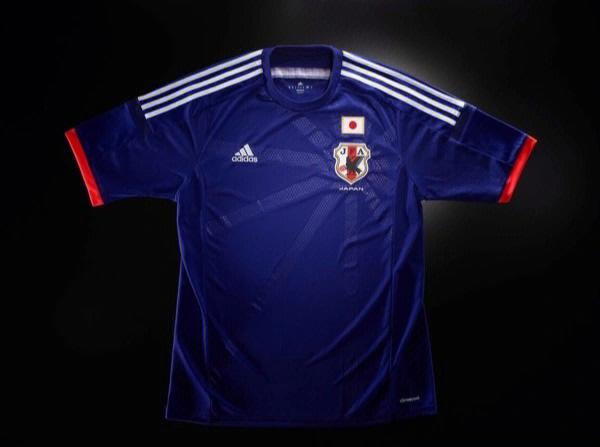 世界杯 战袍？世界杯的队服是什么材质