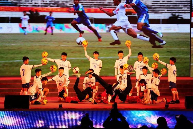 花式足球世界杯比赛(花式足球的专业比赛有很多,你知道哪些呢) 花式足球世界杯比赛(花式足球的专业比赛有很多,你知道哪些呢)