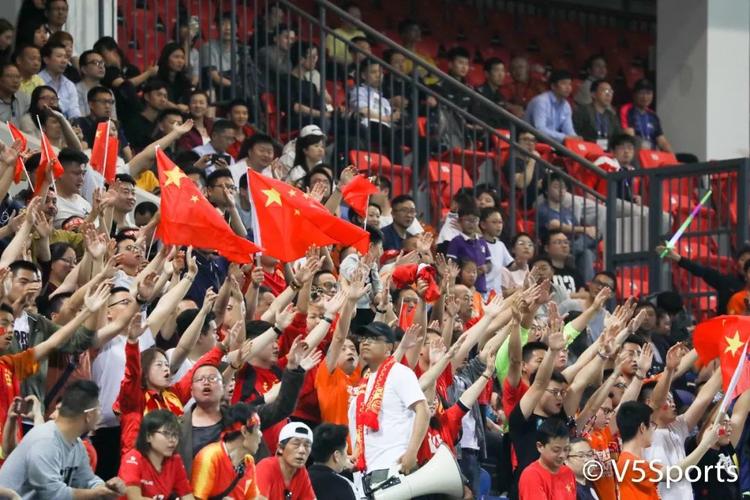 中国冲进世界杯夺冠了吗(中国足球什么时候才能拿冠军)