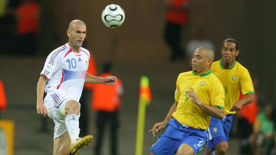 06世界杯法国对巴西，06年世界杯巴西输给谁了