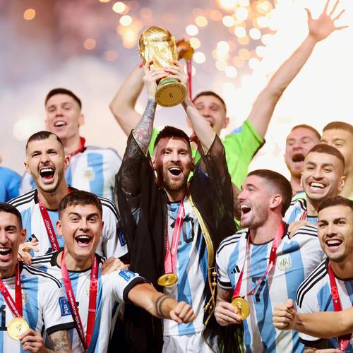 梅西世界杯照片？梅西第一次参加世界杯是哪一年