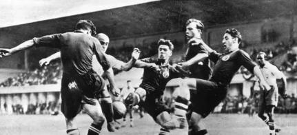 1934世界杯西班牙(意大利1934和1938年两夺世界杯是由于墨索里尼的缘故吗) 1934世界杯西班牙(意大利1934和1938年两夺世界杯是由于墨索里尼的缘故吗)