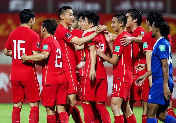 国足阿曼世界杯出线(国足能否赢下阿曼,获得出线机会)