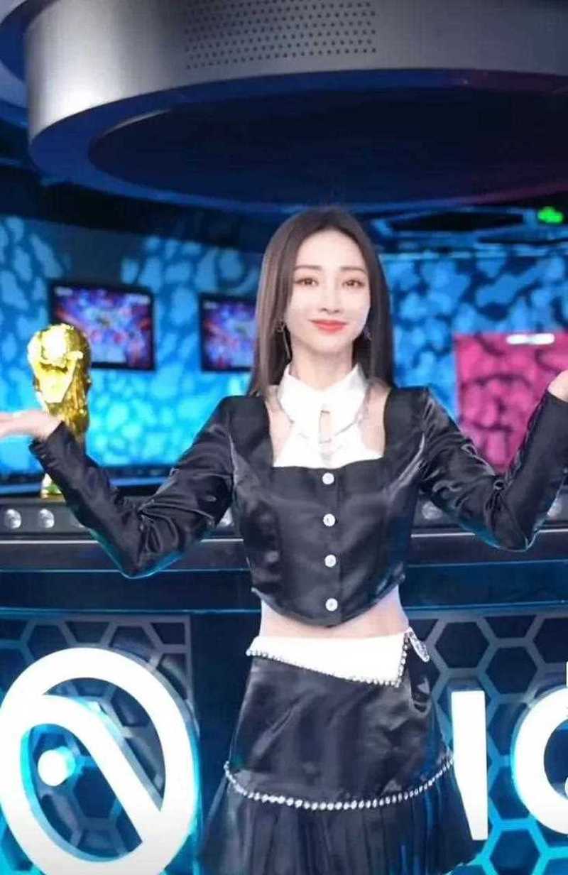 搜狐世界杯主题曲，##柳岩跳世界杯主题曲舞蹈
