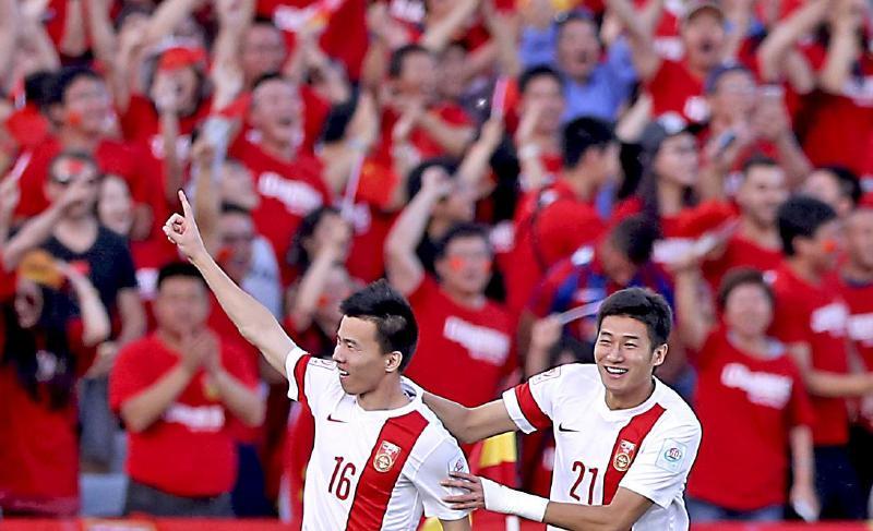 世界杯爆满，当年国足进世界杯全国有多疯狂