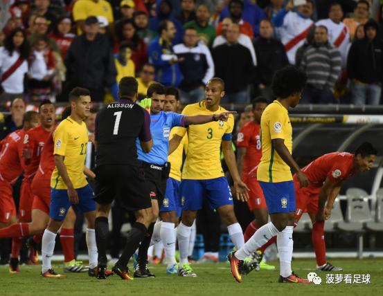 世界杯巴西男篮直播(今晚10点的世界杯巴西对荷兰在哪些频道直播)