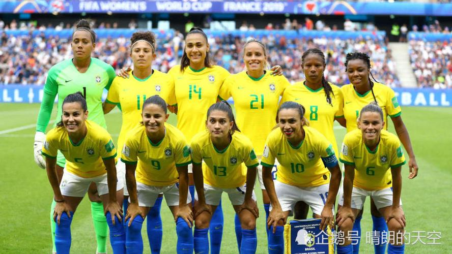 巴西女足世界杯推荐球员,2011年女足世界杯,巴西 和日本队员名单谢谢 巴西女足世界杯推荐球员,2011年女足世界杯,巴西 和日本队员名单谢谢