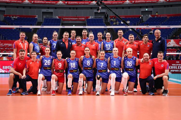 英国世界杯女排半决赛(历届女排世界杯冠军是谁)