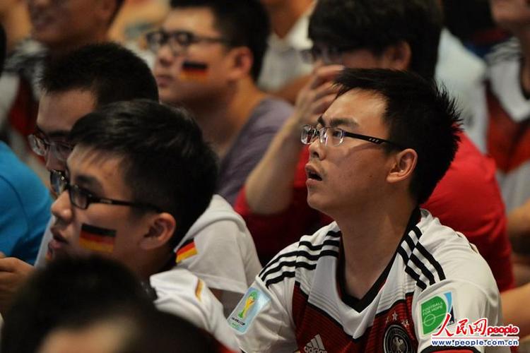 世界杯中国关注?中国球迷为什么这么关注世界杯呢 世界杯中国关注?中国球迷为什么这么关注世界杯呢