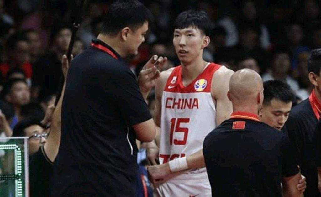 世界杯周琦 骨折(怎么看篮球世界杯关键时刻周琦四次失误,葬送了比赛) 世界杯周琦 骨折(怎么看篮球世界杯关键时刻周琦四次失误,葬送了比赛)
