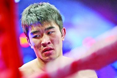 上官鹏飞vs崔飞？上官鹏飞为什么打不过崔飞