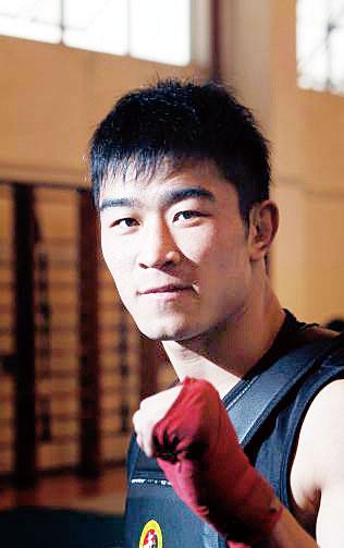 上官鹏飞vs崔飞？上官鹏飞为什么打不过崔飞