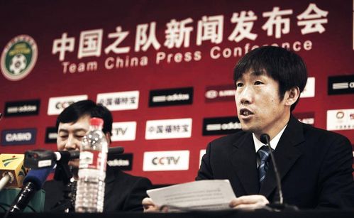 记者：足协仅剩高洪波等4位**？当初乌兹别克斯坦足协邀请高洪波执教,为什么高洪波会拒绝