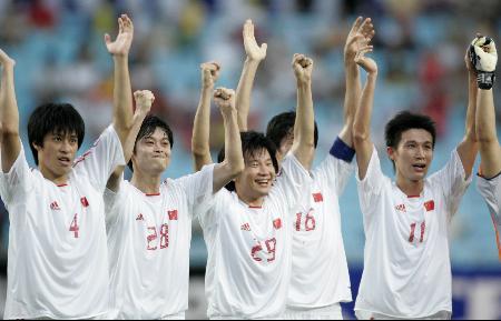 中国队勇夺世界杯2006(中国足球队勇夺2006世界杯冠军类似)